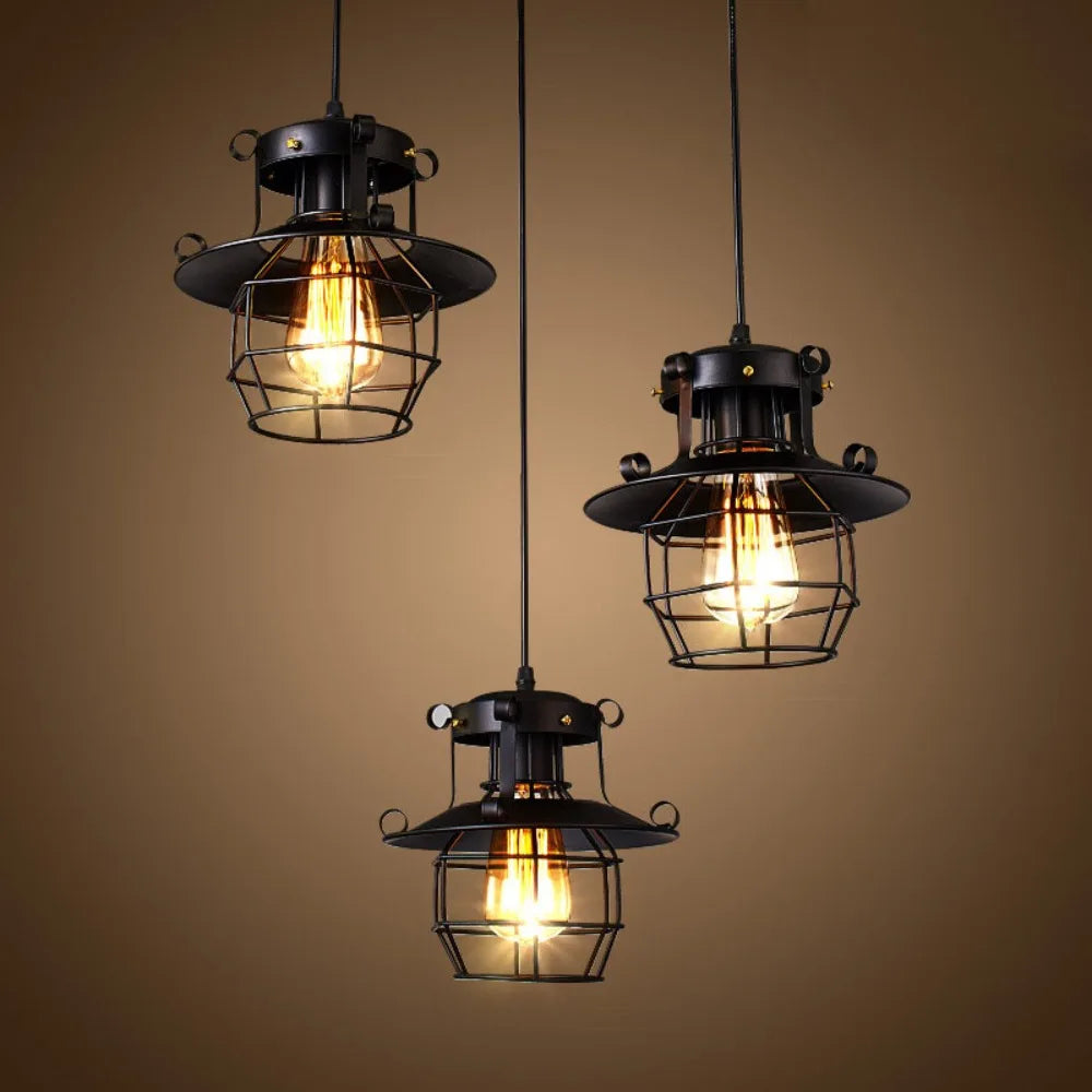 Industrial Retro Chandelier – Nostalgic Pendant Light